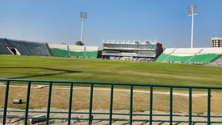 PCB Chairman to Host Special Luncheon for Workers of Gaddafi Stadium!