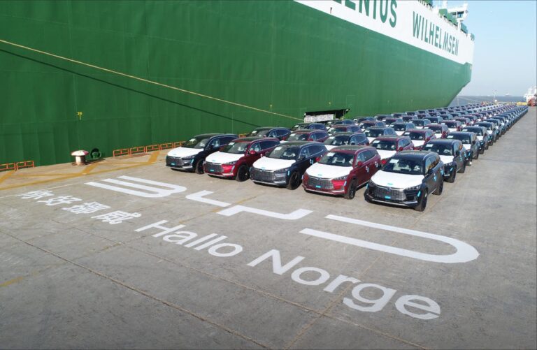 Pakistan Welcomes Its First Shipment of BYD Electric Cars!