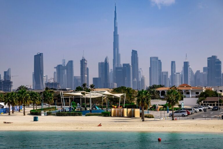 Pakistanis Among Top 5 Property Buyers in Dubai!
