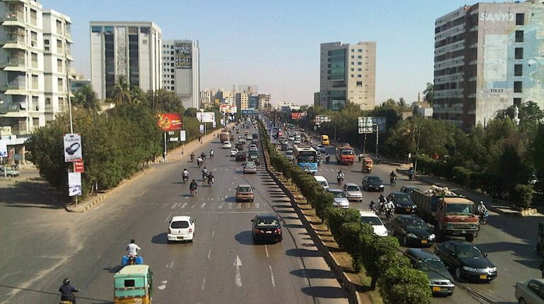 Karachi New Traffic Plan for Eid Shopping!